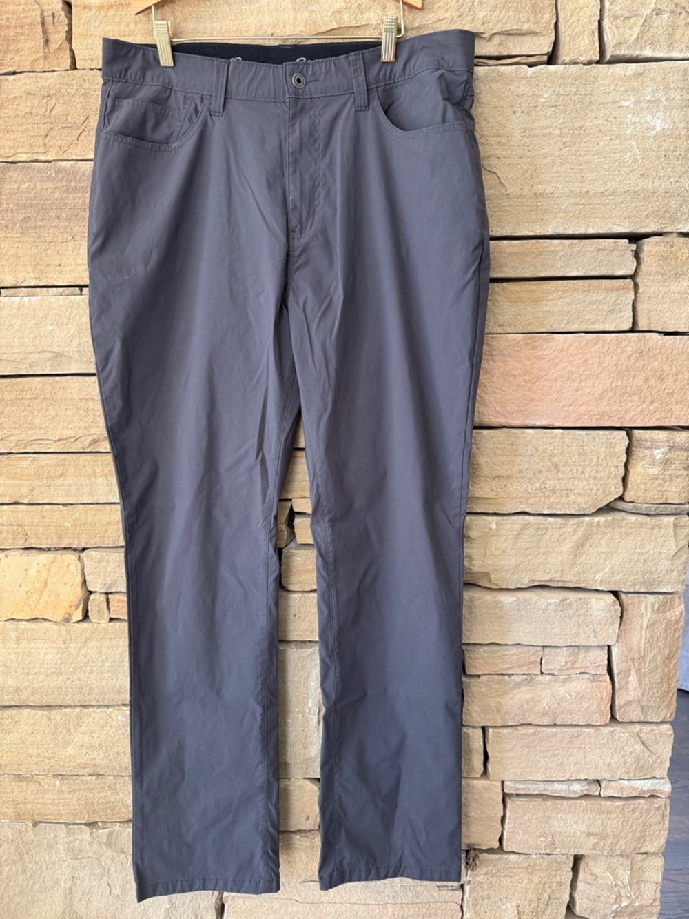 Eddie Bauer Men’s Tech Pants 38x34 Charcoal Gray Slim Straight Outdoor Hiking